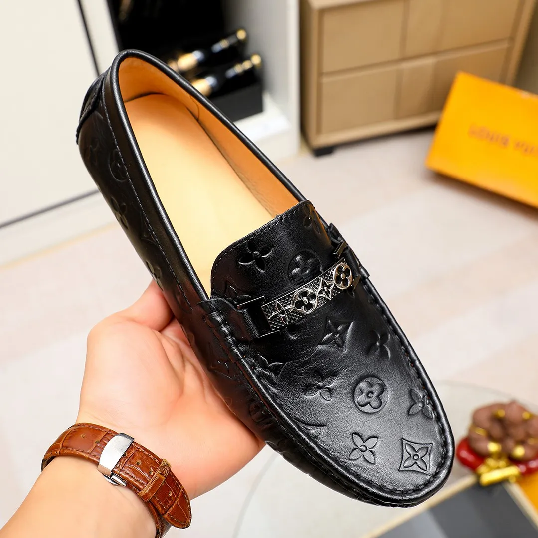 Men's shoes 💰360 💰 LV Louis Vuitton's top-quality Peaches men's shoes 💯Original copy of the official website, the upper is made of imported official website 1:1 material ❌Italian 🇮🇹 cowhide surface, imported pigskin lining. It’s definitely not made with ordinary craftsmanship, it’s the model used by celebrities! The factory’s craftsmanship is designed to create the most perfect shoes for trendy men! Colors available! 38-45 yards